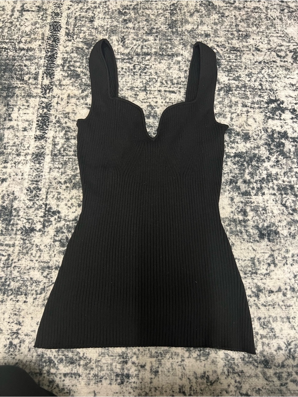 H&M Black Ribbed Tank Top - Women's